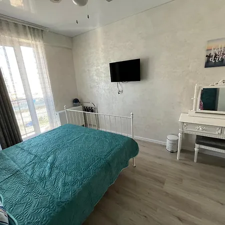 Astoria Sea Lux 23 아파트 *